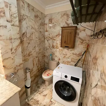 Oceanfront In Gigantes, Buenavista Park Apartment