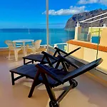 Oceanfront In Gigantes, Buenavista Park Apartment *